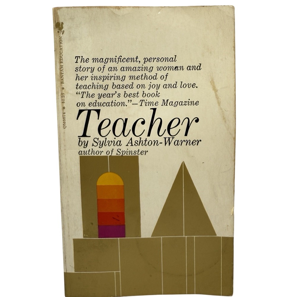 Teacher by Sylvia Ashton-Warner Paperback 1967 Vintage Education Biography‎